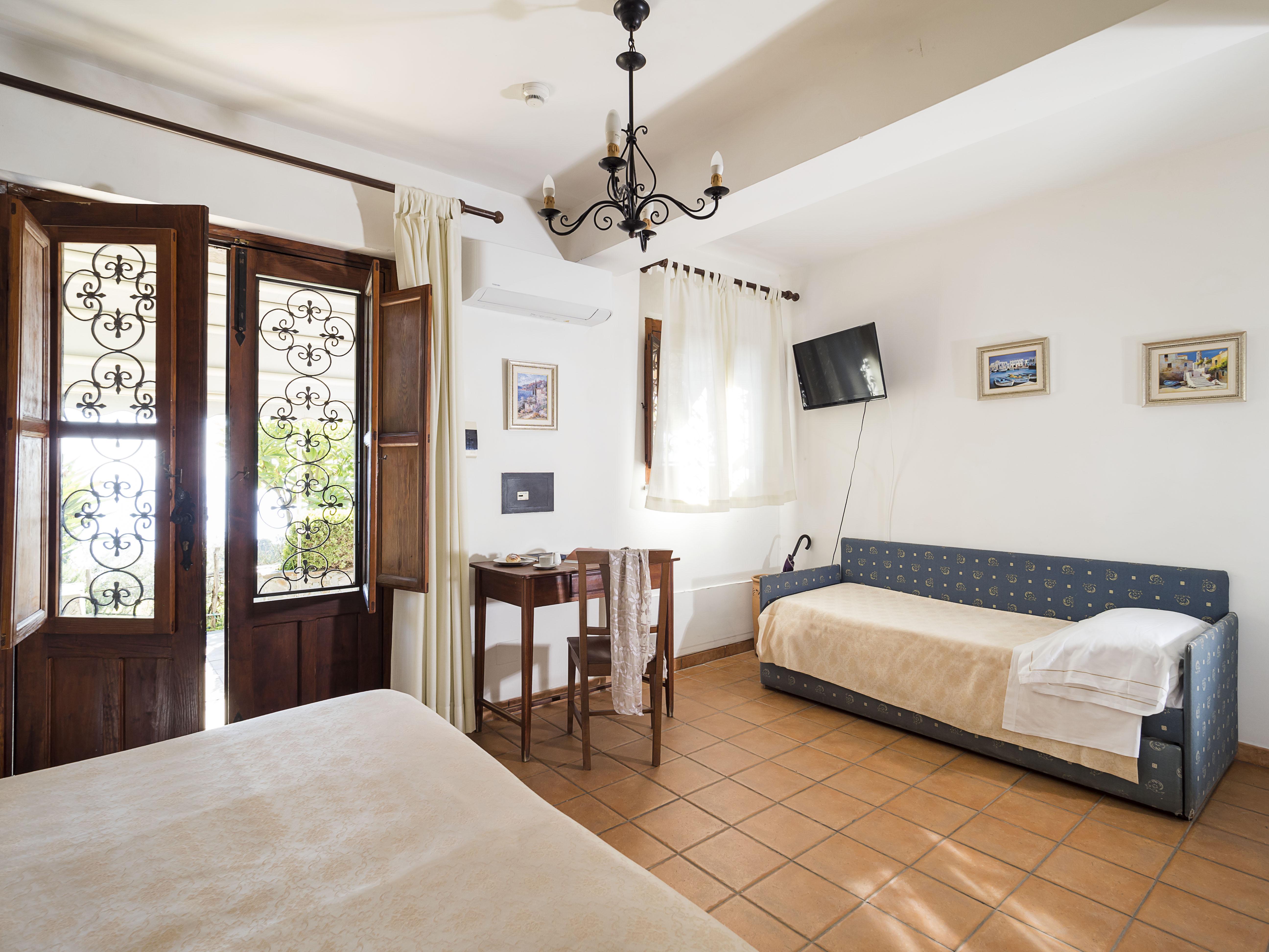 Bel Hotel 3*