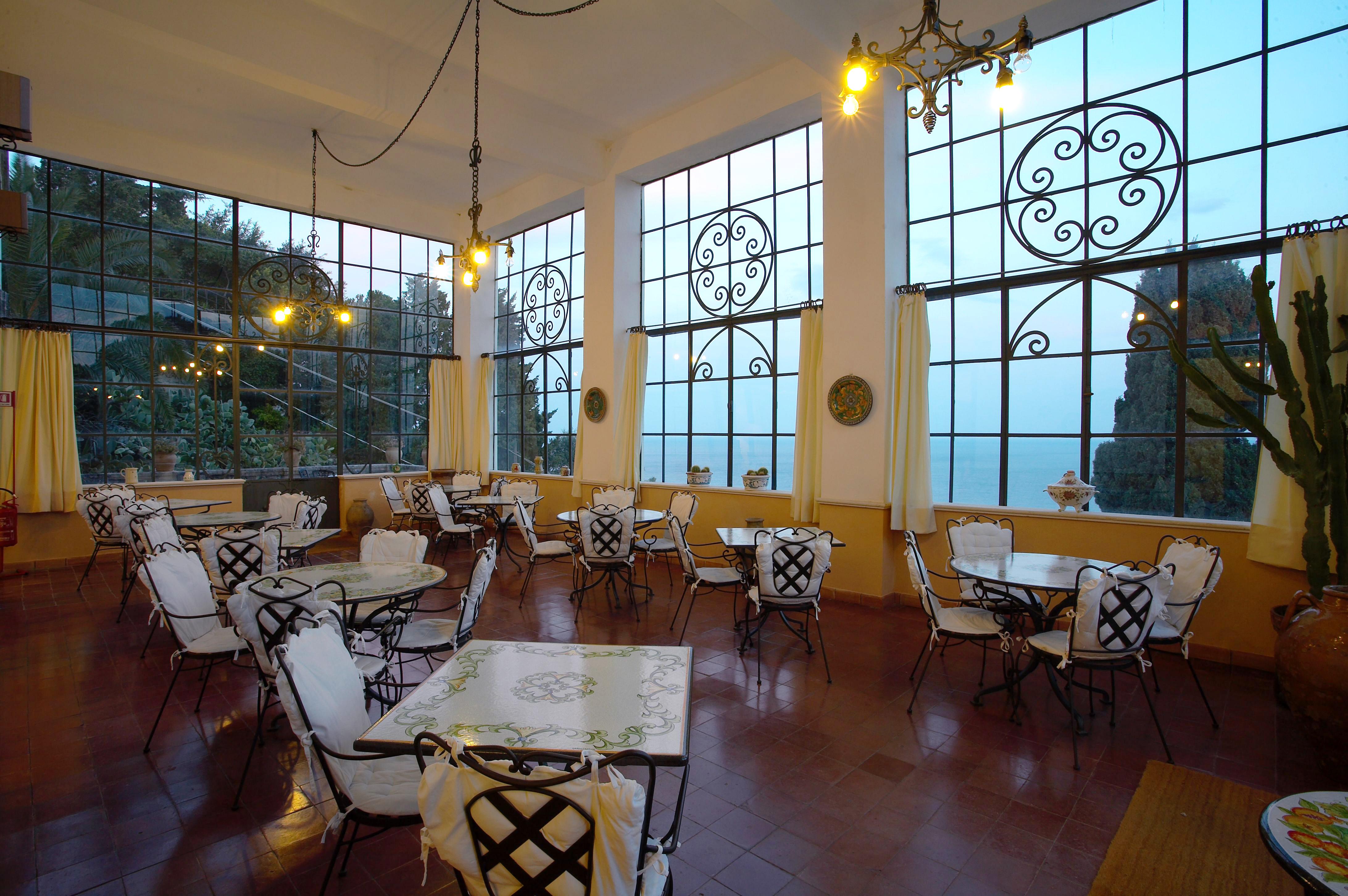 Bel Hotel 3*