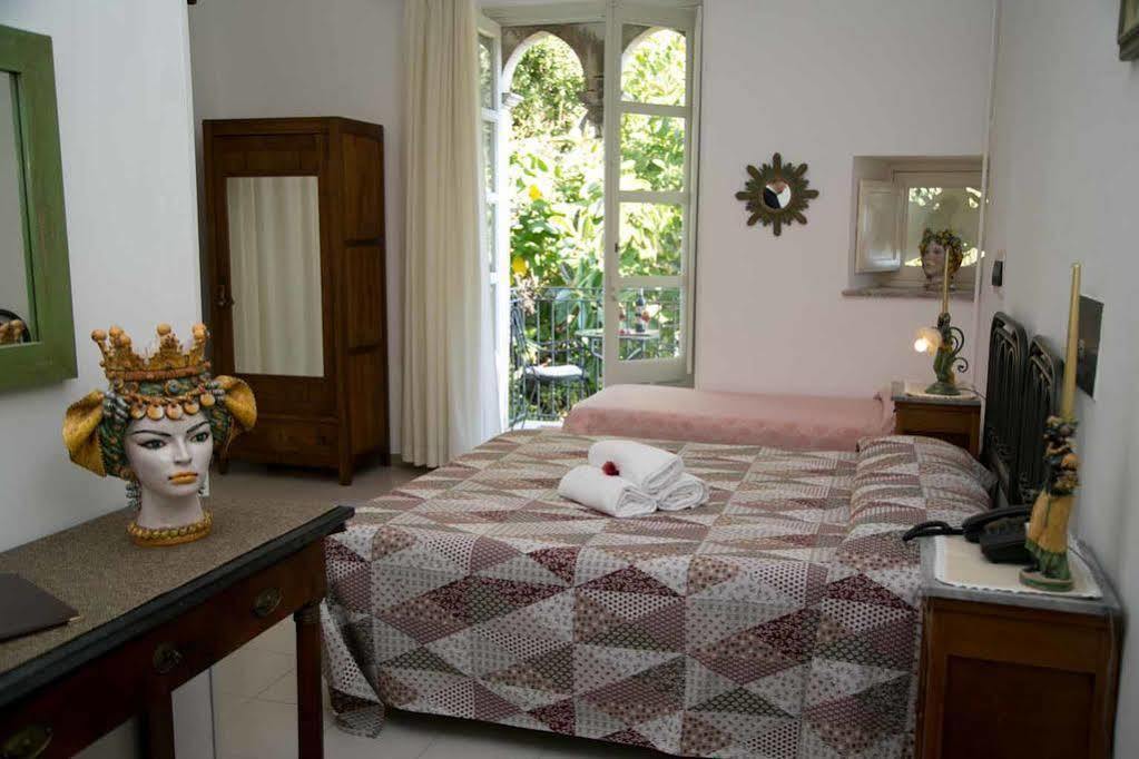 Bel Hotel